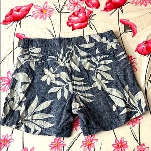 Summer floral Shorts Old navy Size 6